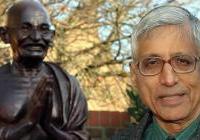 Mahatma Gandhi statue and Rajmohan Mahatma Gandhi statue and Rajmohan